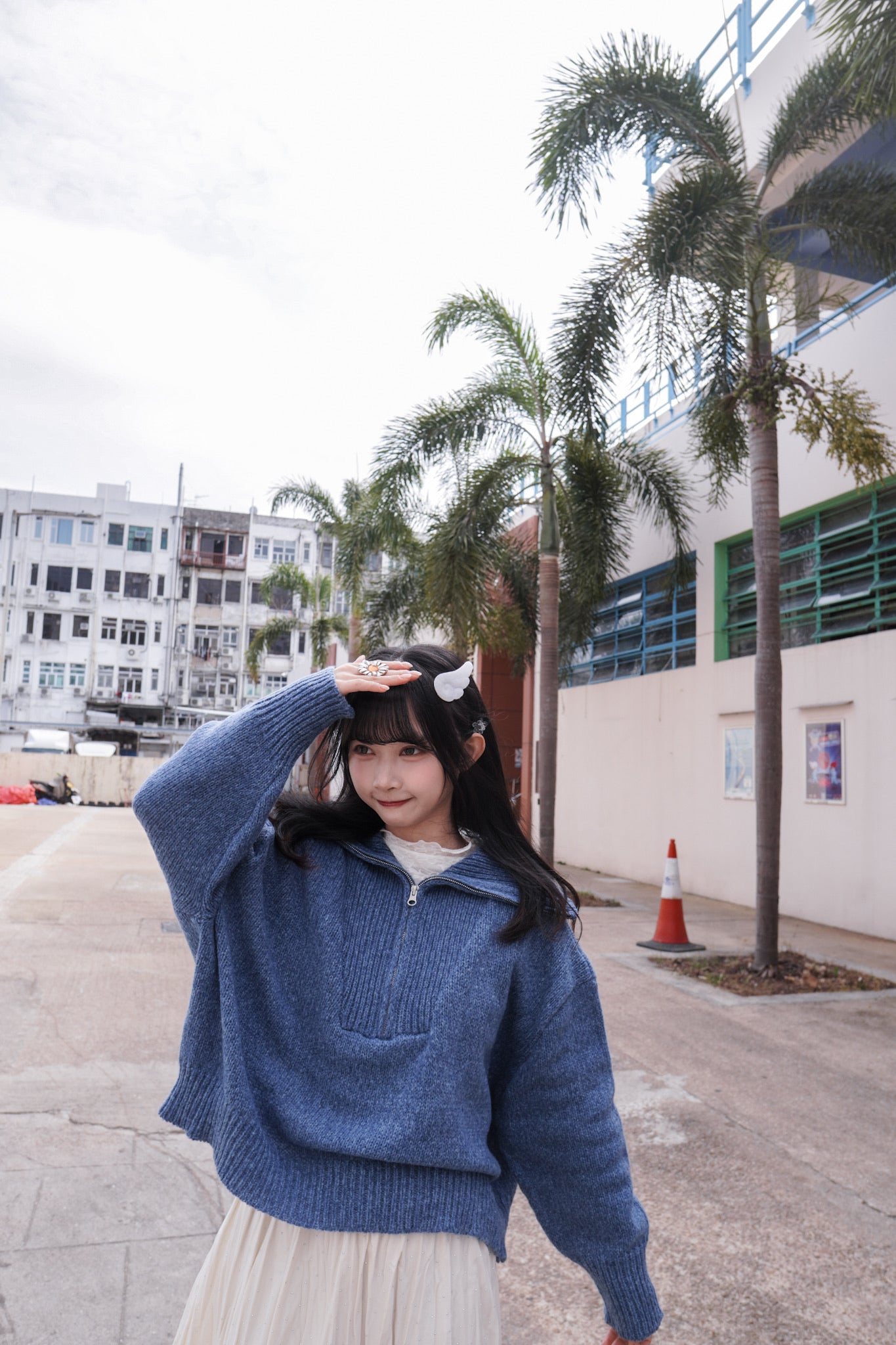 <預訂> 自家製 褶皺透明Ruffle邊立體花花高領內搭打底上衣｜兩色入