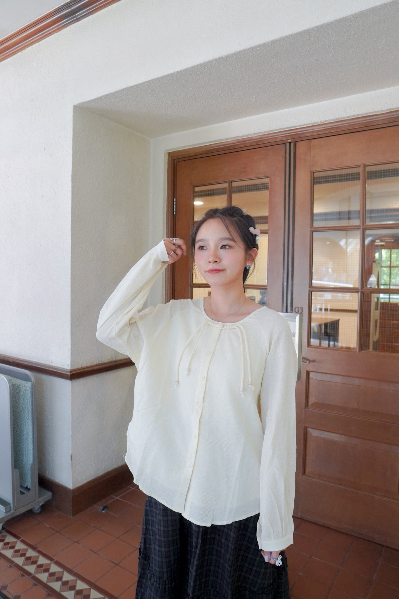 <預訂> 自家製 肌理紋鈕扣長袖裇衫