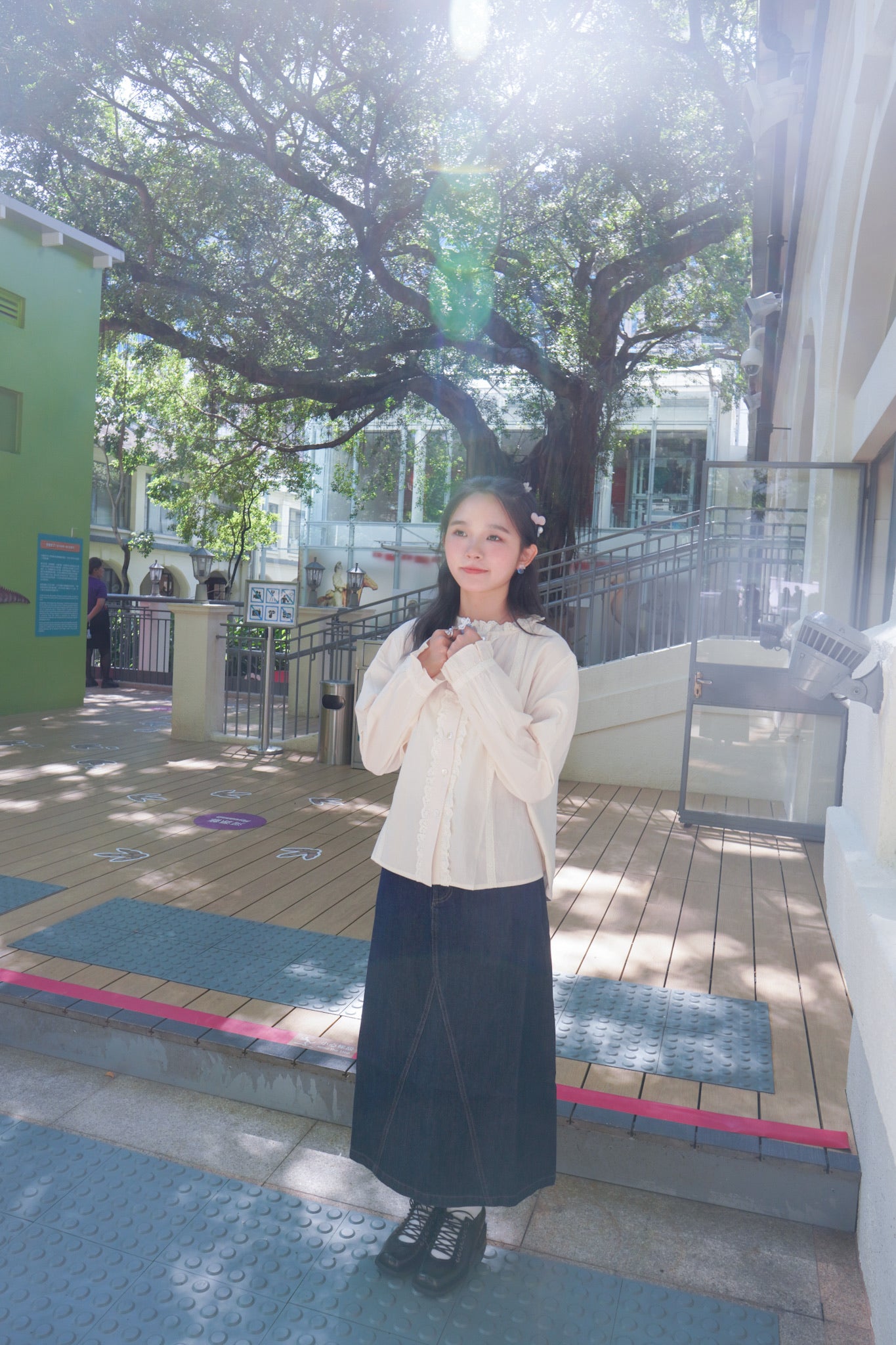 <現貨> 自家製 奶杏娃娃領蕾絲長袖裇衫