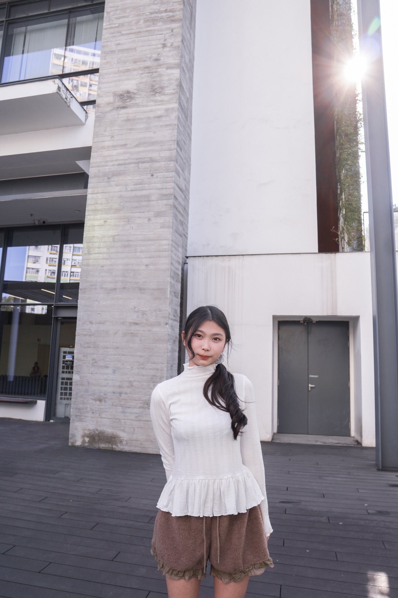 <預訂> 半高領ruffle邊傘型針織打底上衣