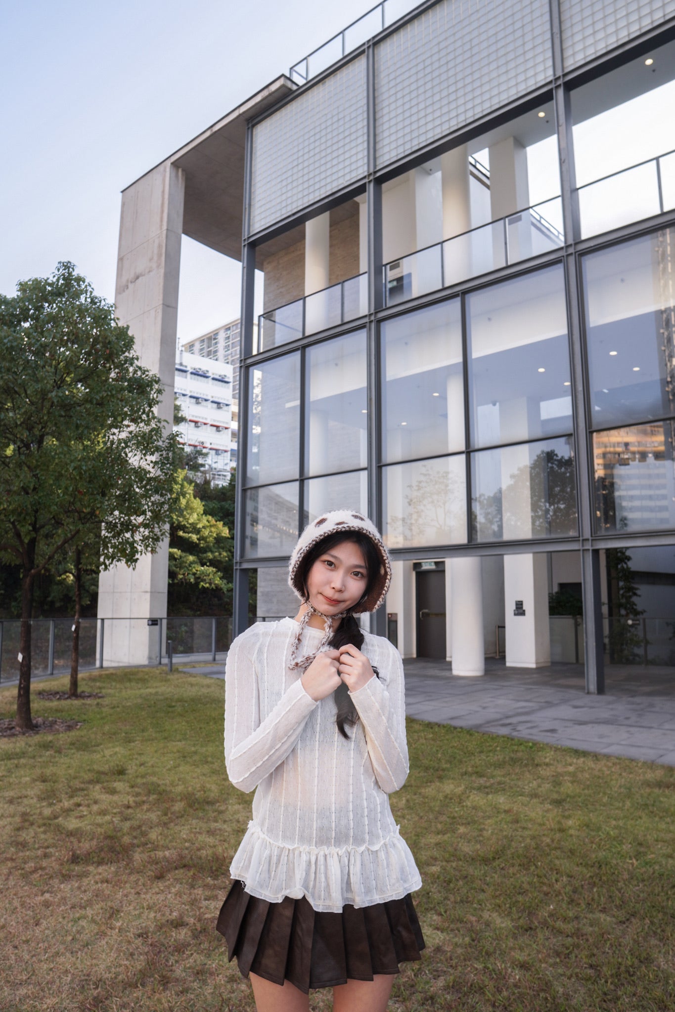 <現貨> 暗花傘型圓領條紋打底上衣