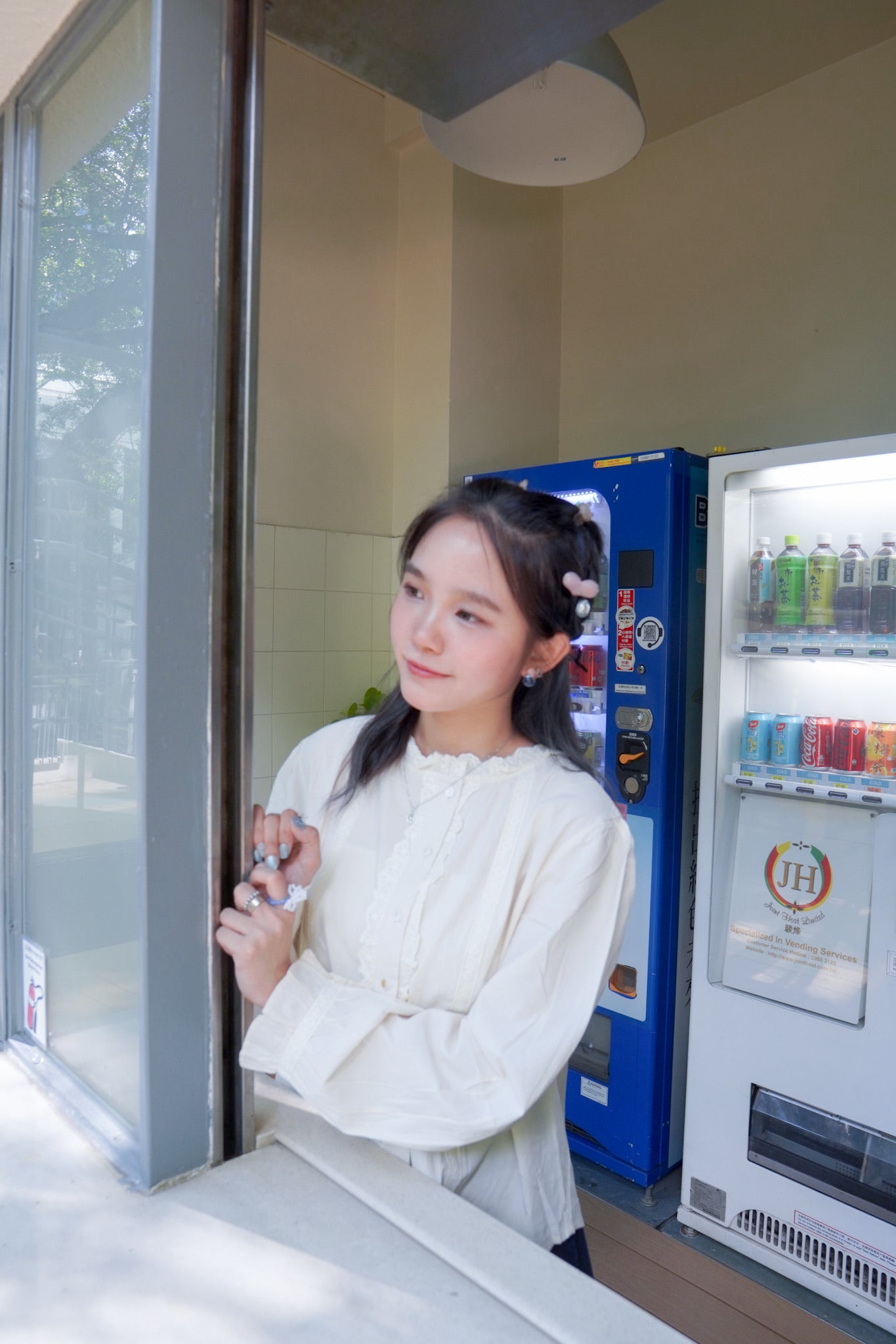 <現貨> 自家製 奶杏娃娃領蕾絲長袖裇衫