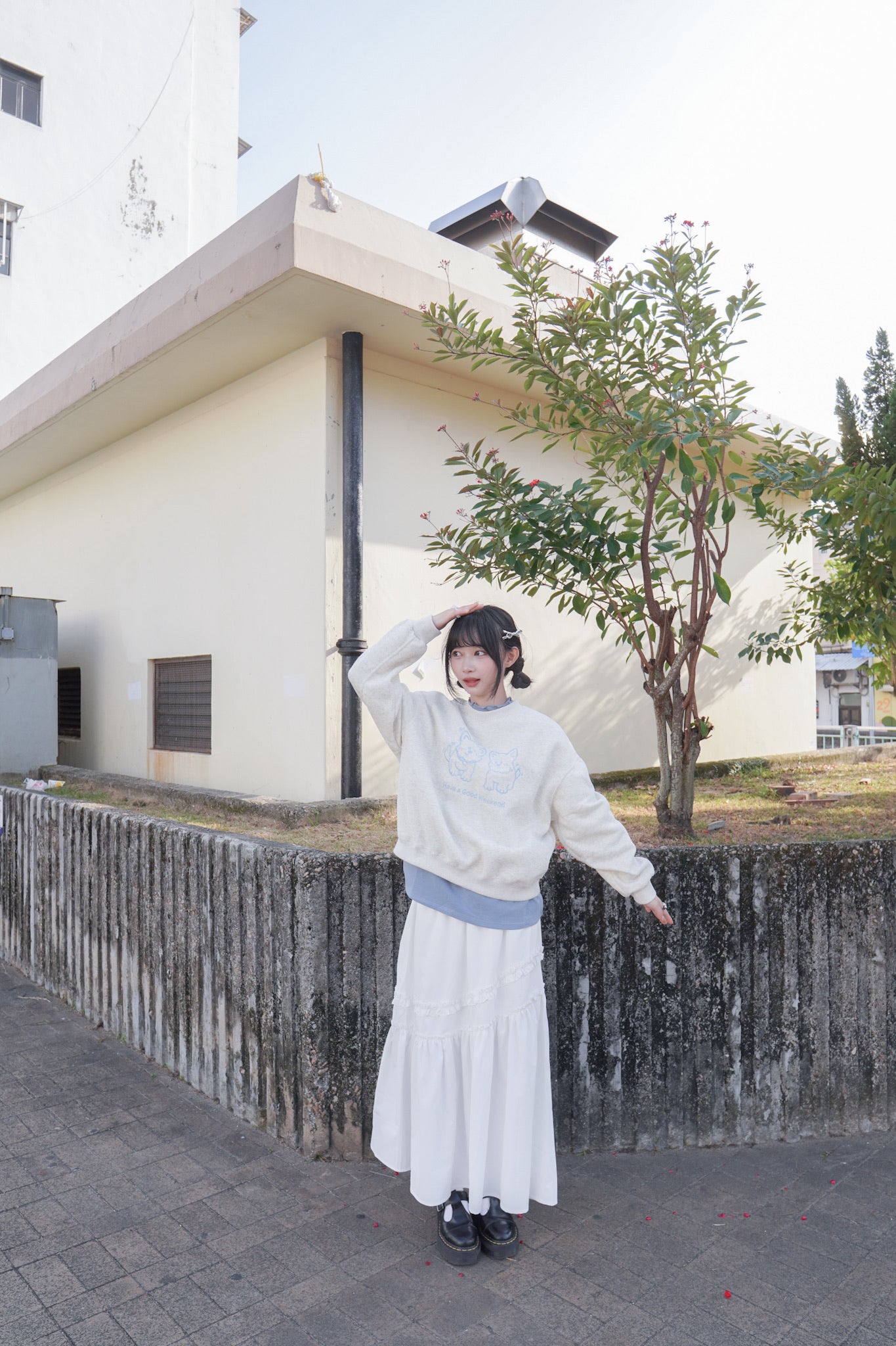 <現貨> 自家製 超厚實! ruffle邊半高領純色內搭上衣｜三色入