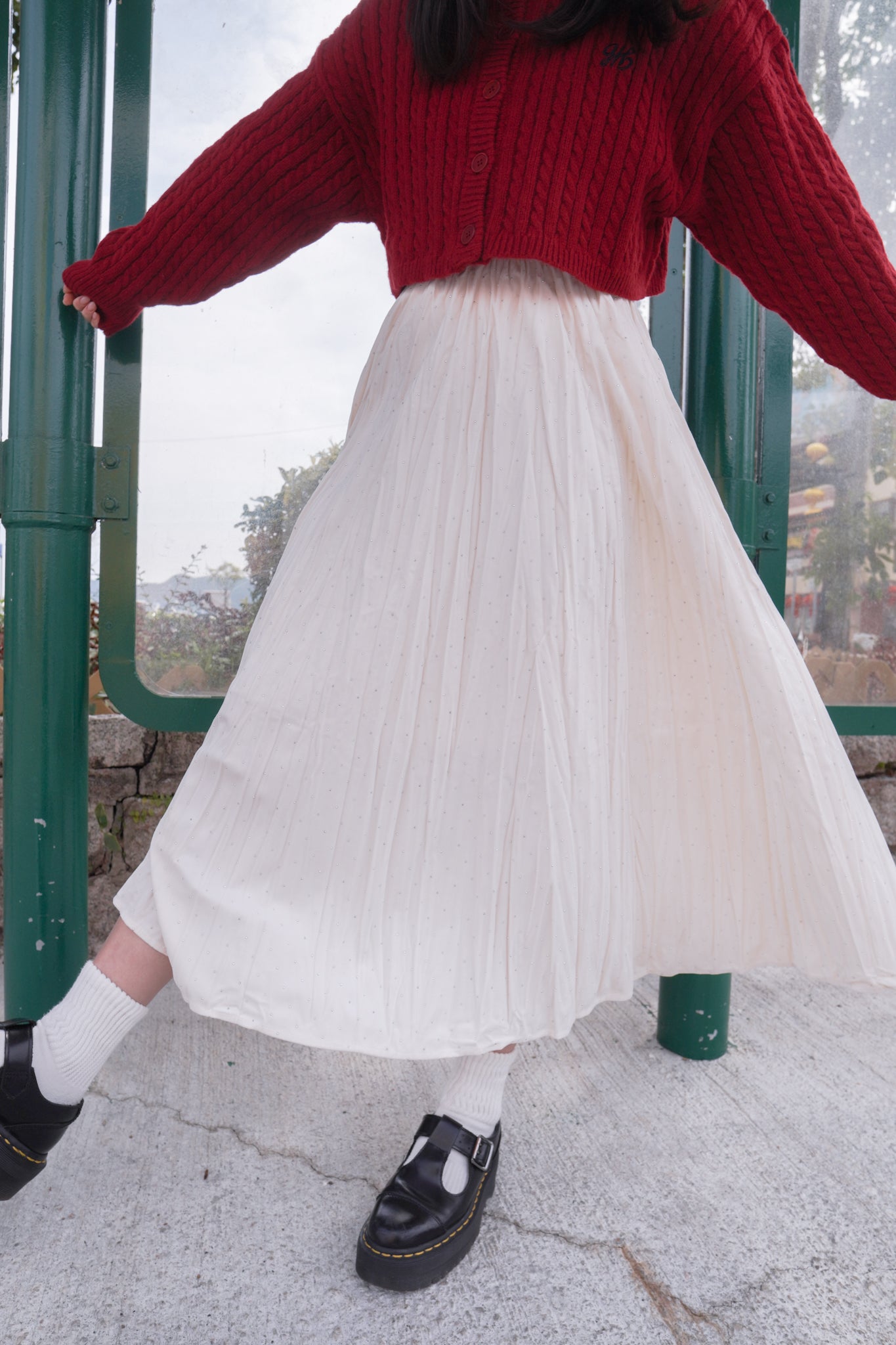 <現貨> 小眾質感♡!!皺摺暗波點高腰彈性半身長裙