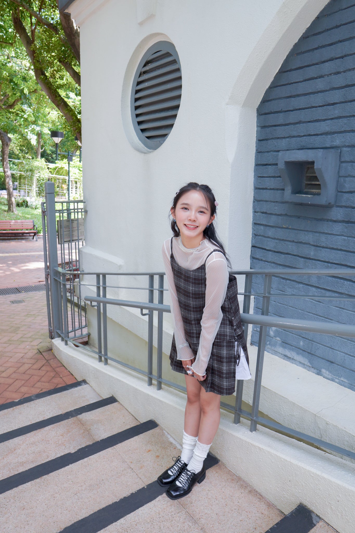 <現貨> 四季也OK！圓點薄紗蕾絲長袖打底內搭｜四色入