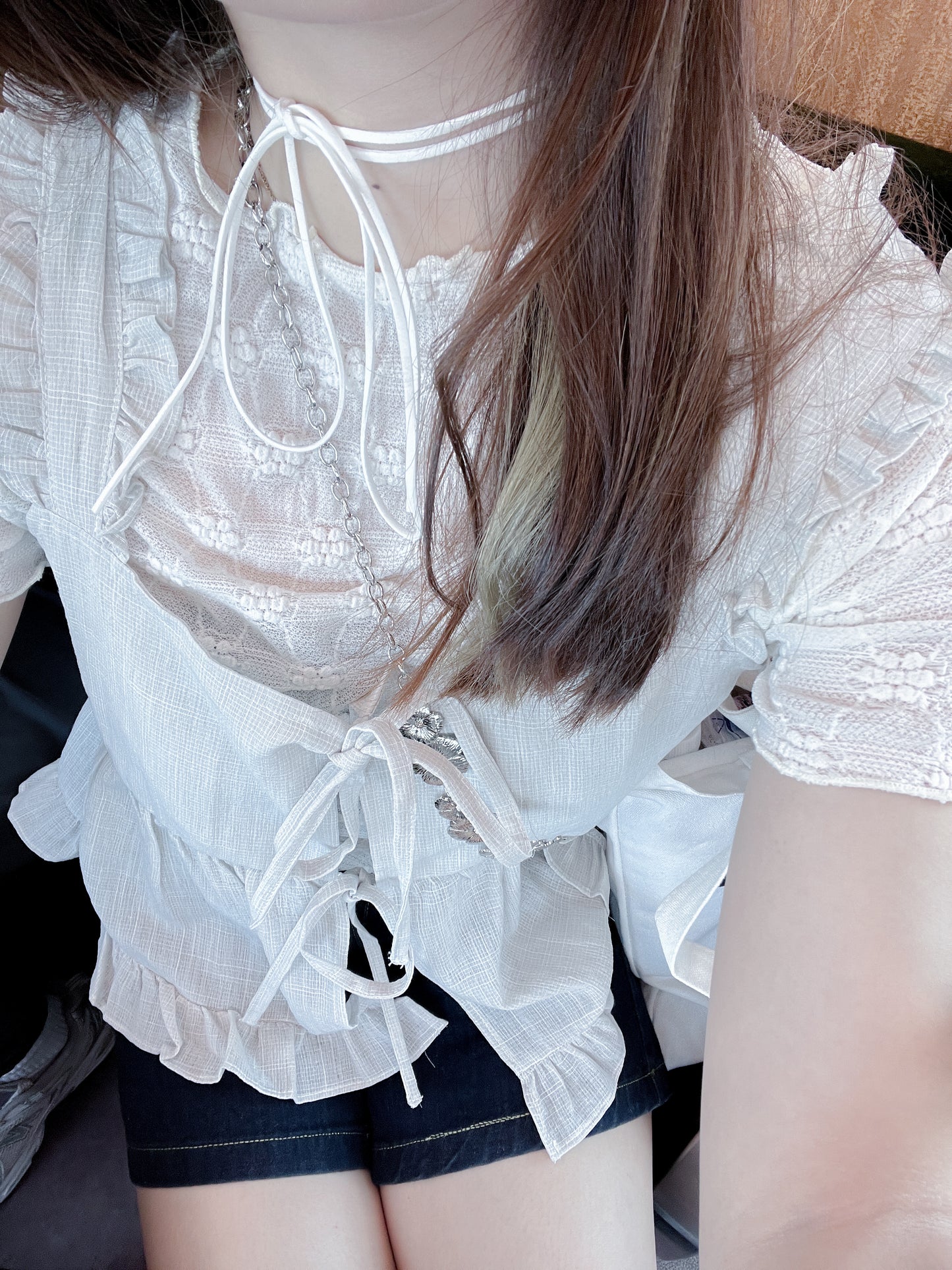 <預訂> ruffle木耳提花短袖透透上衣