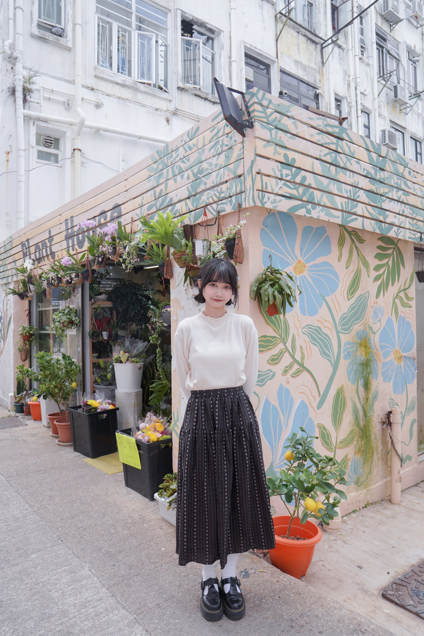 <現貨> 自家製 超厚實! ruffle邊半高領純色內搭上衣｜三色入