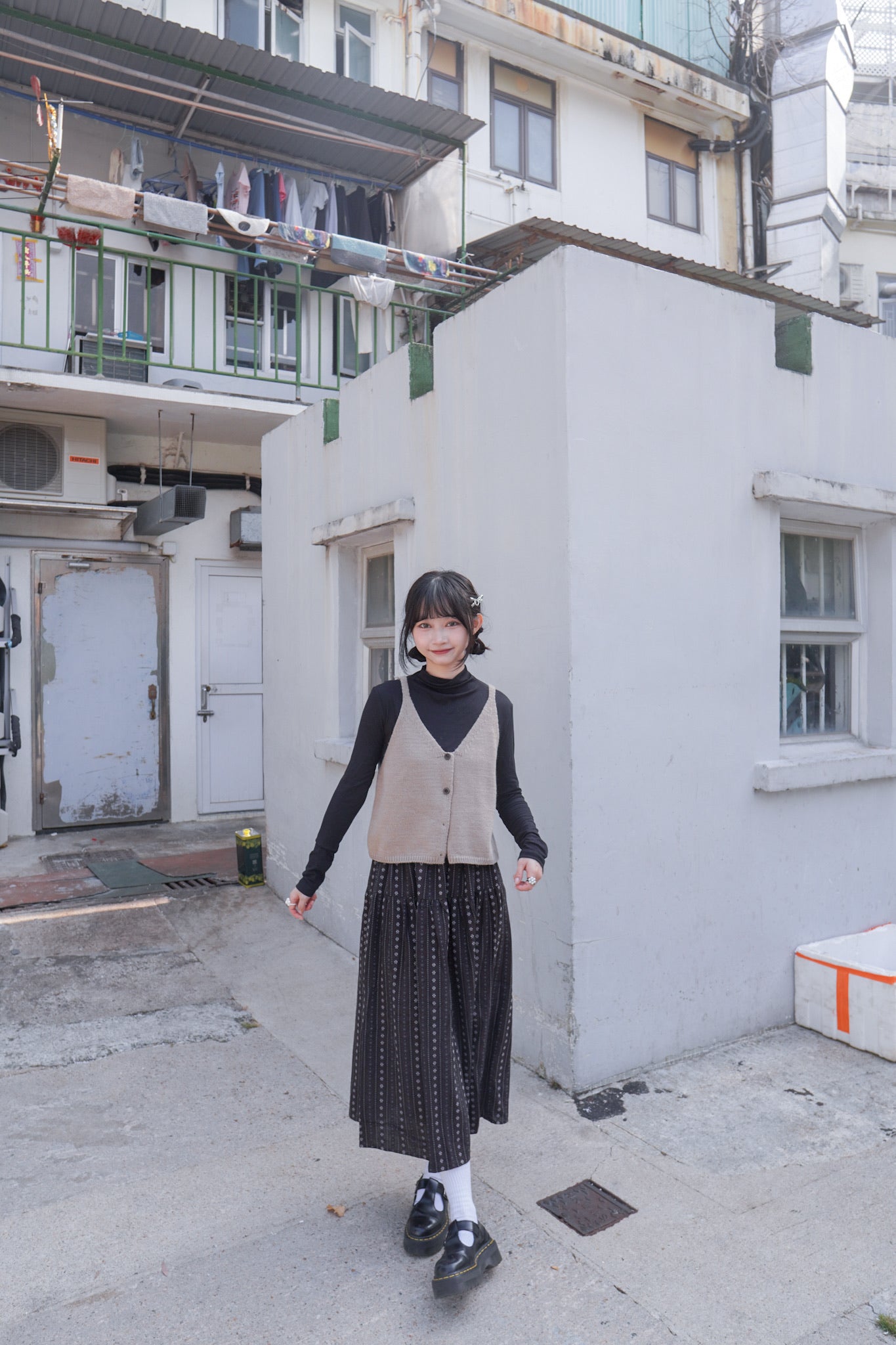 <現貨> 簡約針織v領鈕扣馬甲背心｜兩色入