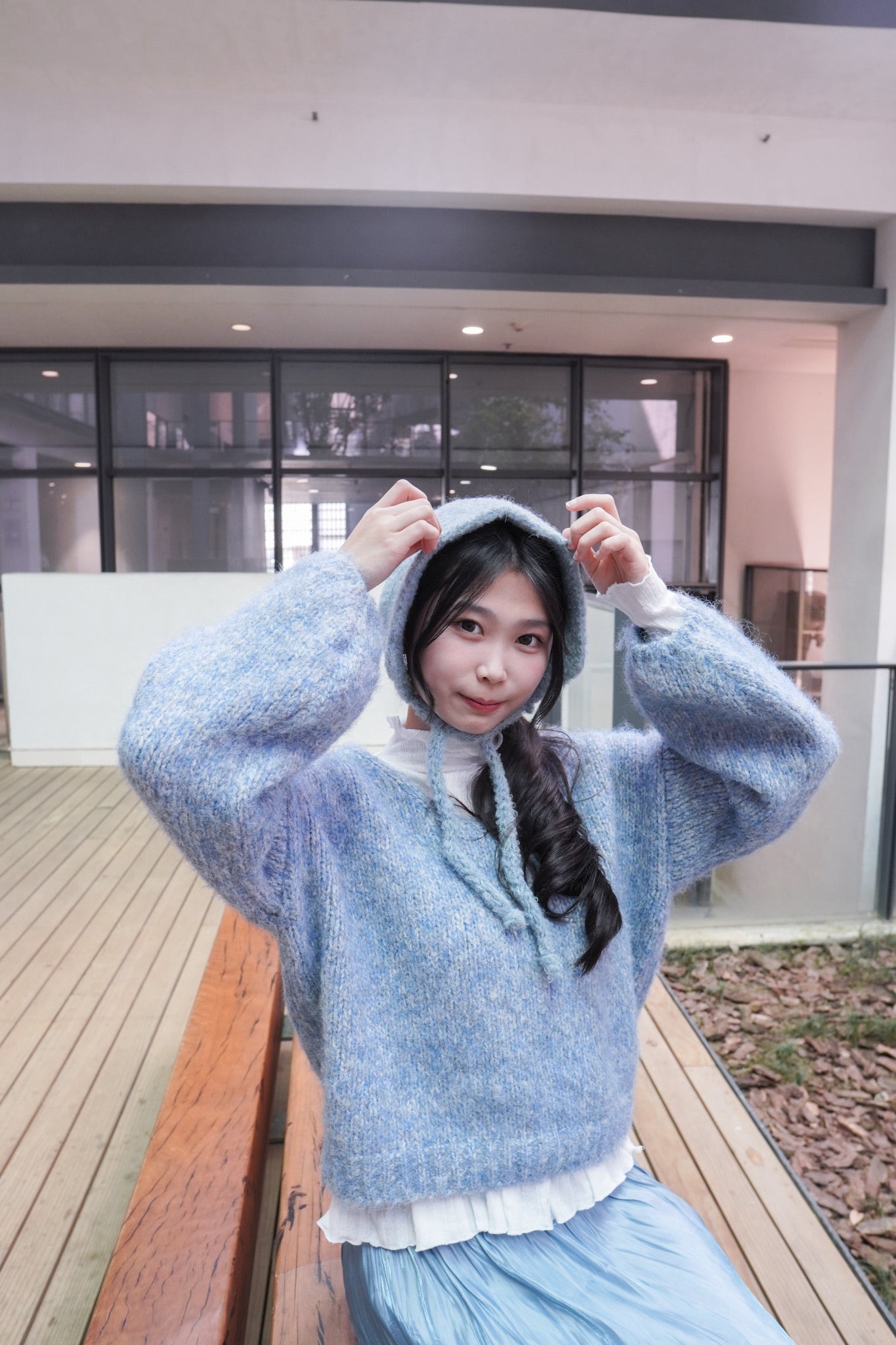 <預訂> 半高領ruffle邊傘型針織打底上衣