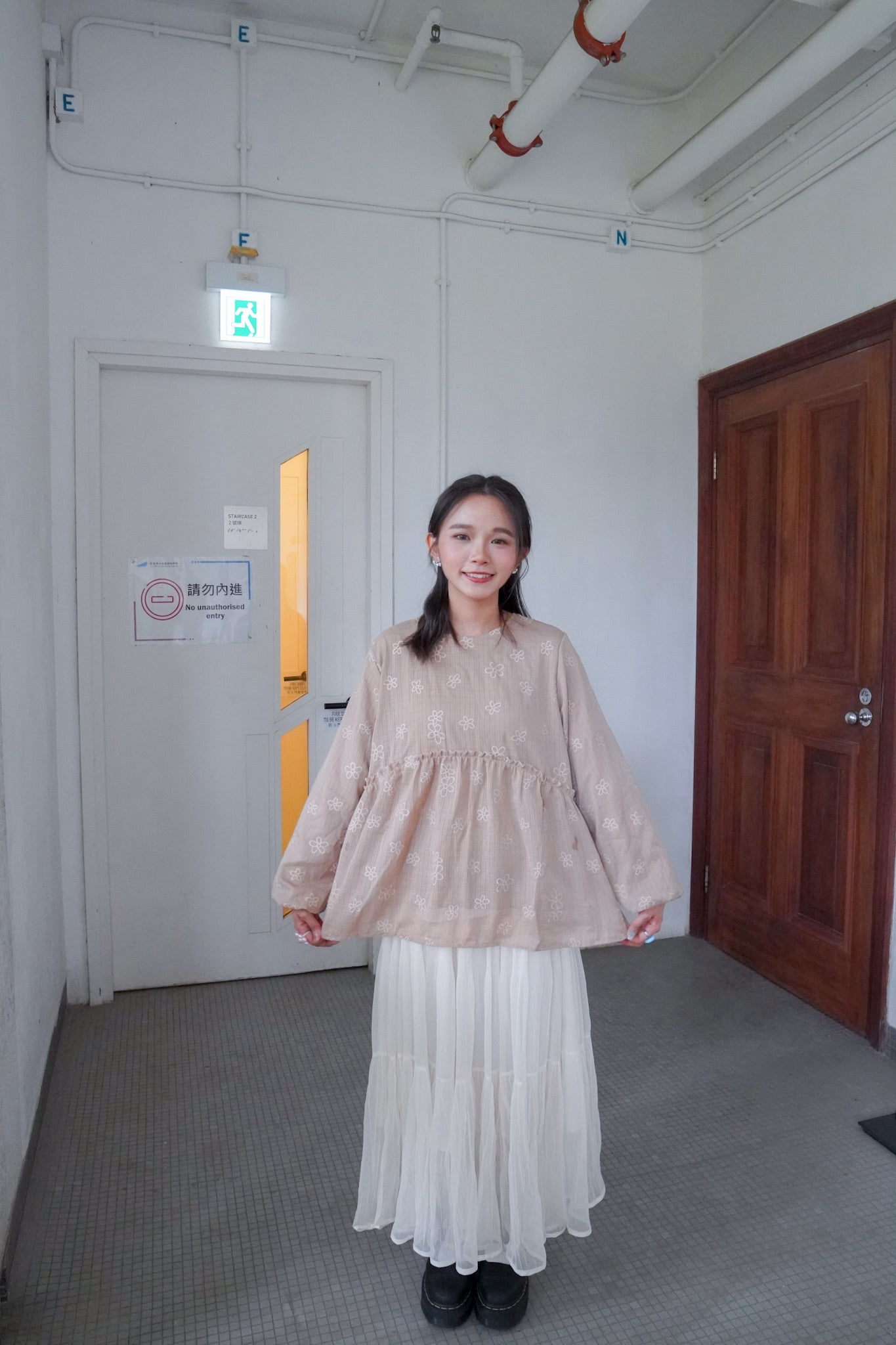 <現貨> 獨家款 泰國人手製作! 格紋小花卉泡泡袖上衣｜兩色入