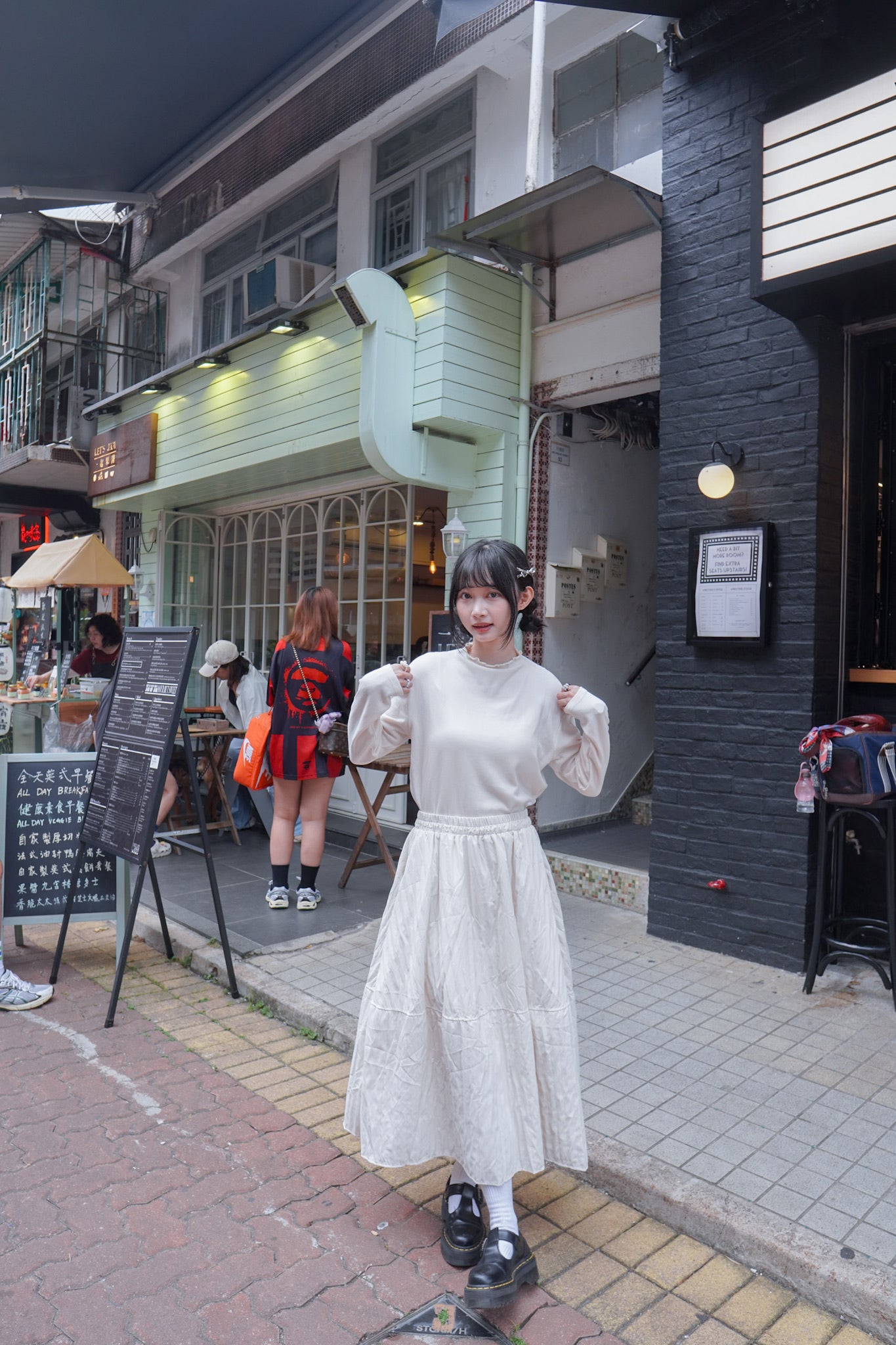 <現貨> 自家製 秋冬專屬! 肌理感口袋半身長裙｜兩色入