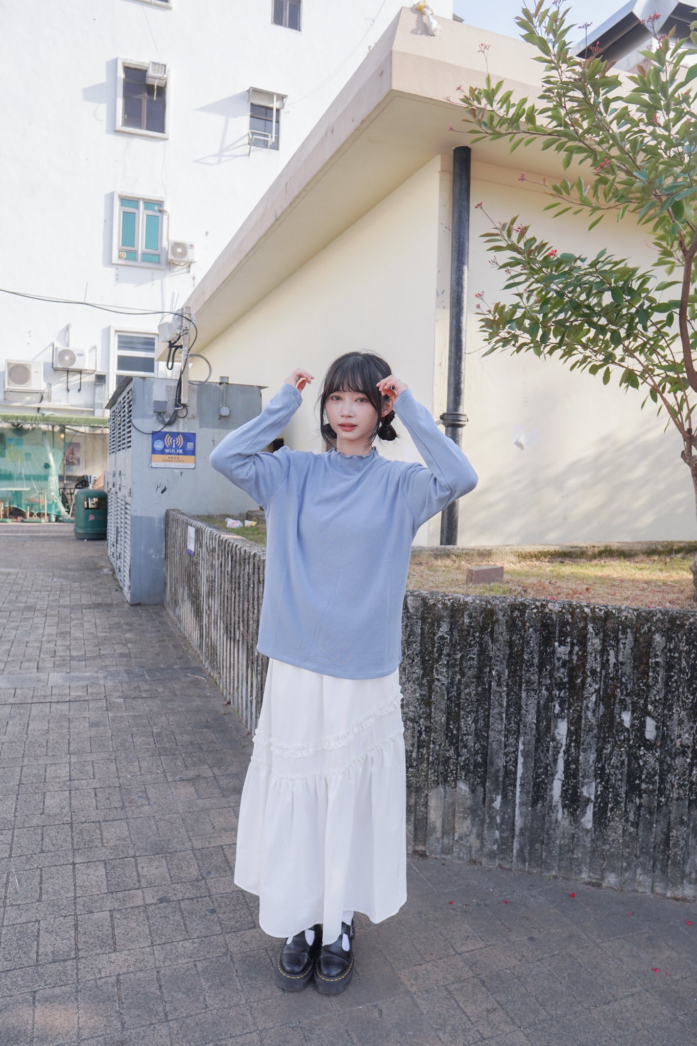 <現貨> 自家製 超厚實! ruffle邊半高領純色內搭上衣｜三色入