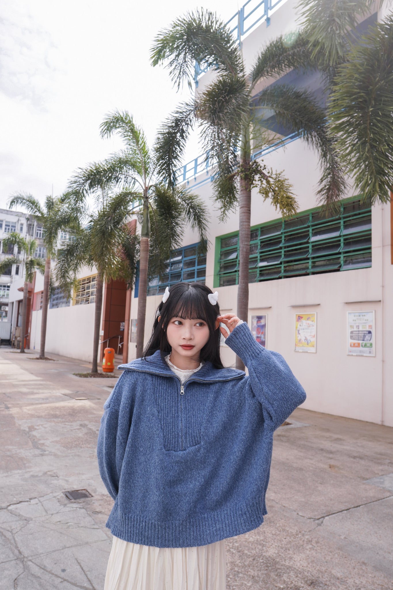 <預訂> 自家製 褶皺透明Ruffle邊立體花花高領內搭打底上衣｜兩色入
