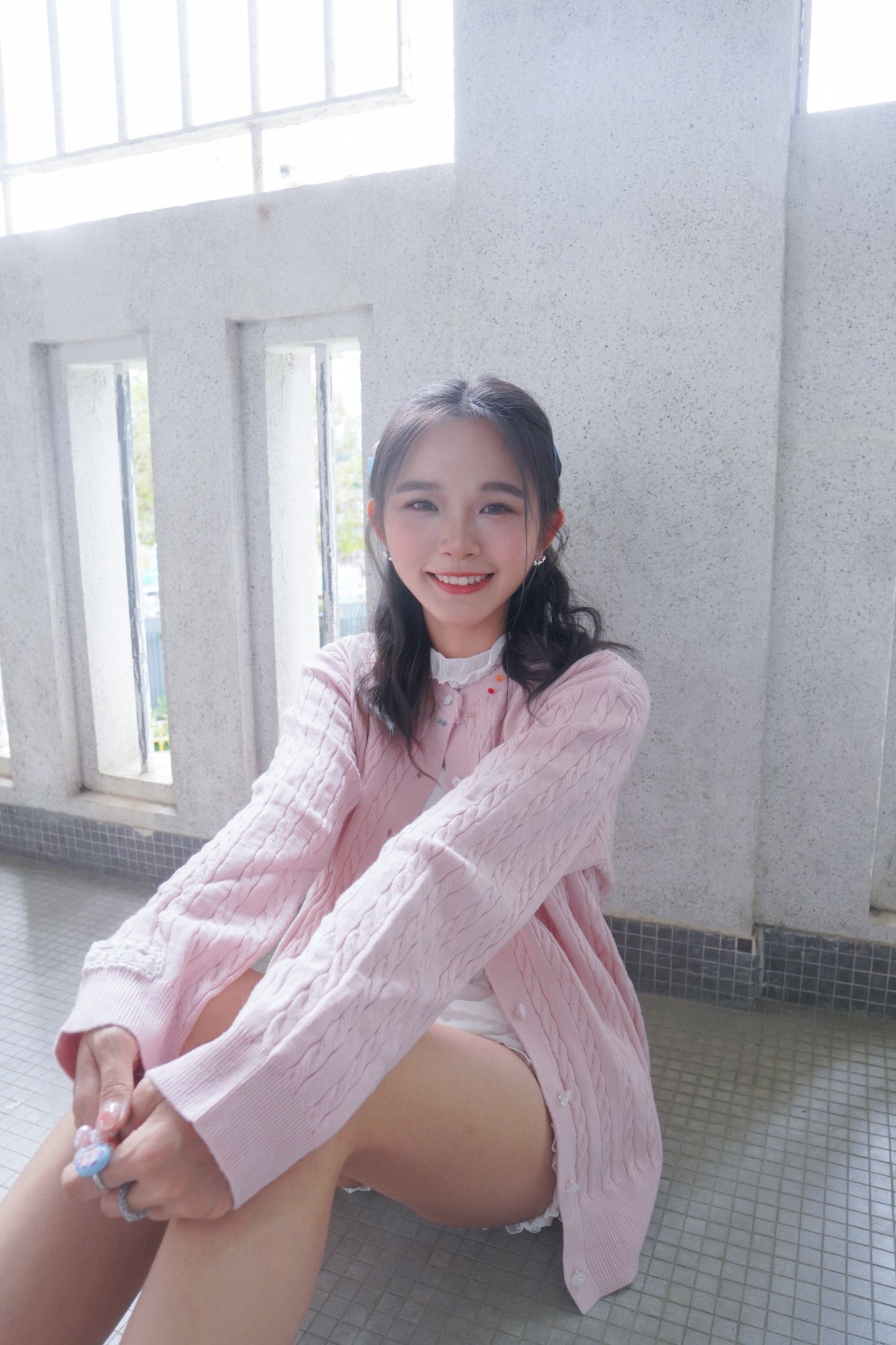 <現貨> 超可愛糖果色～棉花中長款花朵扣麻花開胸外套｜淺粉