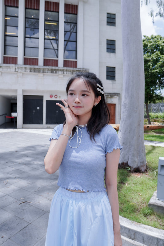 <現貨> 木耳邊直紋純棉短袖上衣｜兩色入
