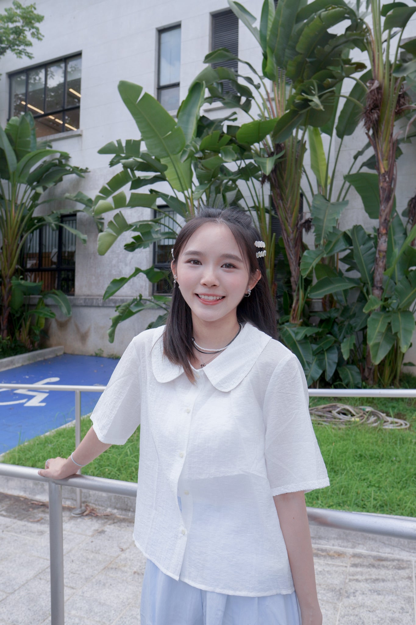 <現貨> 夏日專屬! 小奶白娃娃領短袖恤衫
