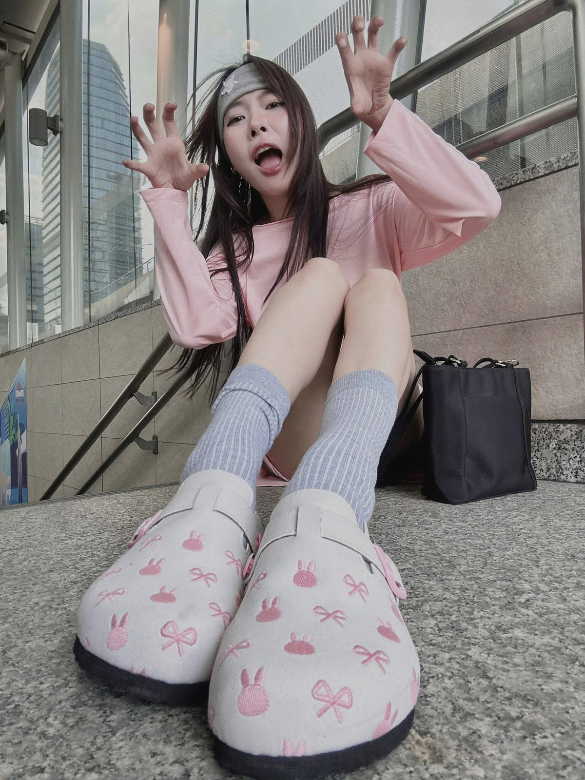 <預訂> 越南小眾品牌🇻🇳 超人氣$2xx! Bad Bunny刺繡牛皮包頭Boston穆勒拖鞋 | 四款入