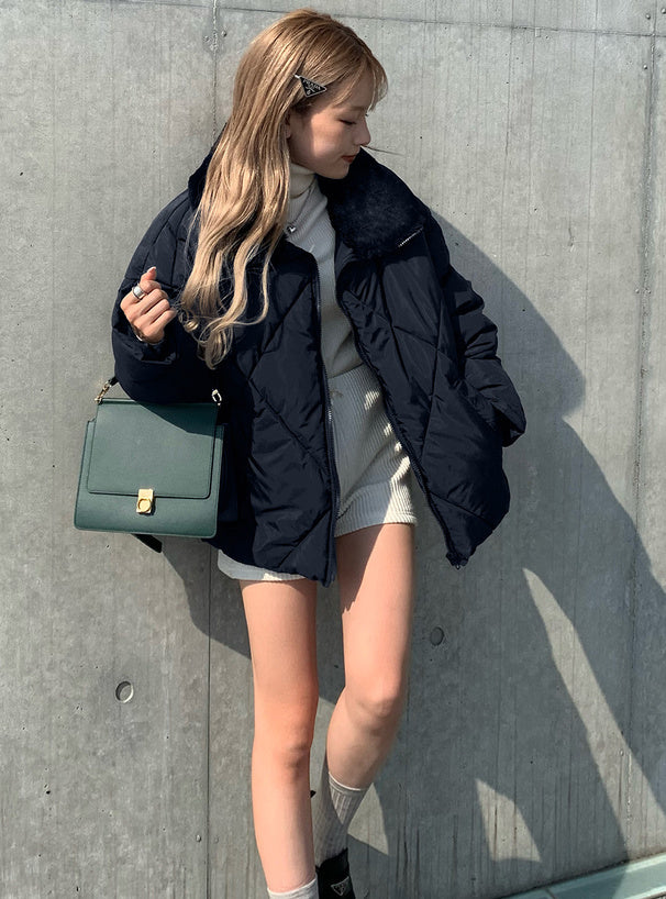 <預訂> 雙向毛領絎縫羽絨外套｜兩色入