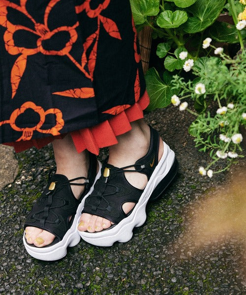 <預訂> 日本夏天超人氣！女鞋 NIKE AIR MAX KOKO SANDALS 厚底氣墊涼鞋 | 兩色入